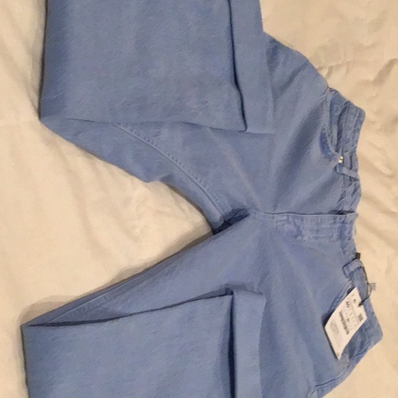 New and Beautiful Zara Blue Jean. ( Wide leg , size 8) - Picture 3 of 4